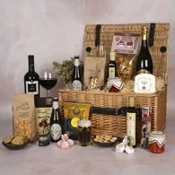 Gusti Italiani -Tastes of Italy Hamper Basket